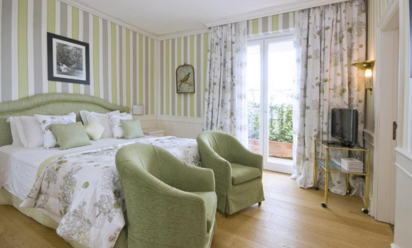 Люкс з видом на море