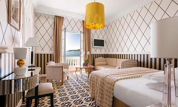 Суперлюкс з видом на море