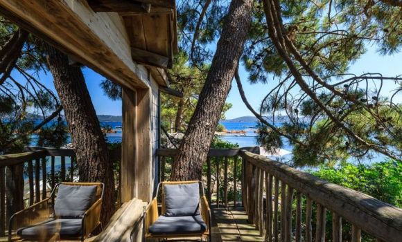 Будинок на дереві