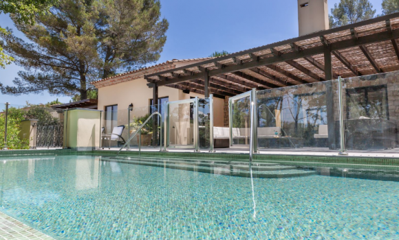 Престижна вілла “Terre Blanche”