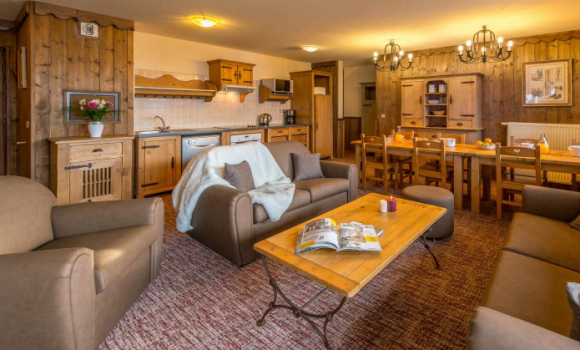 Апартаменти 8-10 осіб