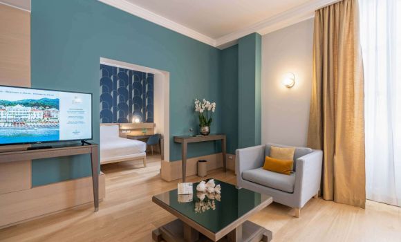 Люкс з видом на море