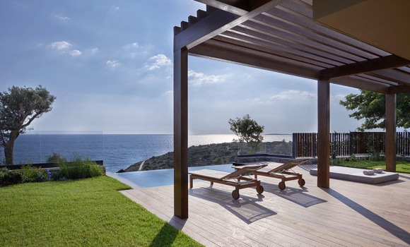 Sea view Ridge Family Villa with Pool