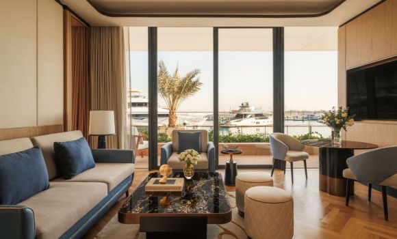 Promenade Deluxe Suite