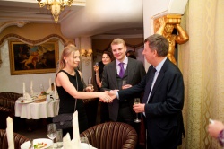 вечеря з однією