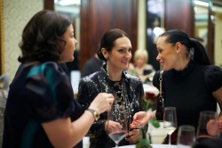 Кращі бренди 2010 весняна вечірка