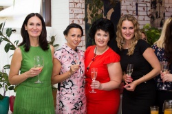 Яна Розкішний День подорожей до 22