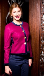 Яна PROPERTY партія та b-hush Signature