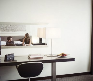 Фото The Lowry Hotel 13