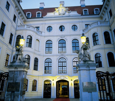 Картинка Hotel Taschenbergpalais Kempinski 7 Фото Hotel Taschenbergpalais Kempinski 7