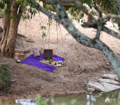 Картинка Klein's Camp 9 Фото Klein's Camp 9