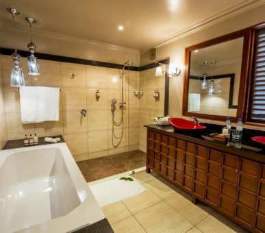 Фото Arusha Coffee Lodge 10