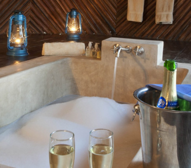 Картинка Luangwa River Lodge (Замбия, Национальный парк Южная Луангва) 16 Фото Luangwa River Lodge (Замбия, Национальный парк Южная Луангва) 16