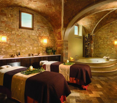 Фото Castello di Casole 17