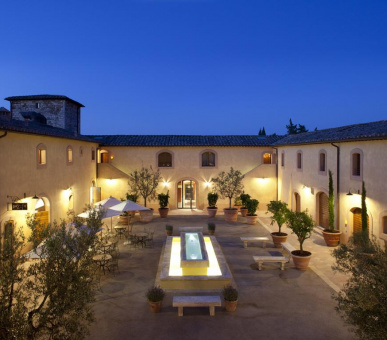 Фото Castello di Casole 16