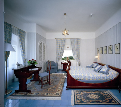 Фото Augustus (Италия, Форте дей Марми) 14