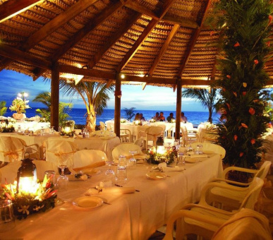 Фото Castaway Island Resort 12