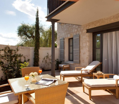 Фото Hotel Le Mas De Pierre 5