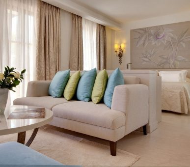 Фото Hotel Le Mas De Pierre 3