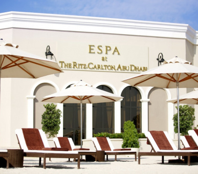 Картинка The Ritz Carlton Abu Dhabi Grand Canal (ОАЭ, Абу-Даби) 48 Фото The Ritz Carlton Abu Dhabi Grand Canal (ОАЭ, Абу-Даби) 48