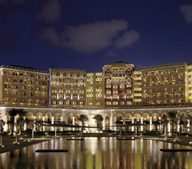 Картинка The Ritz Carlton Abu Dhabi Grand Canal (ОАЭ, Абу-Даби) 1 Фото The Ritz Carlton Abu Dhabi Grand Canal (ОАЭ, Абу-Даби) 1