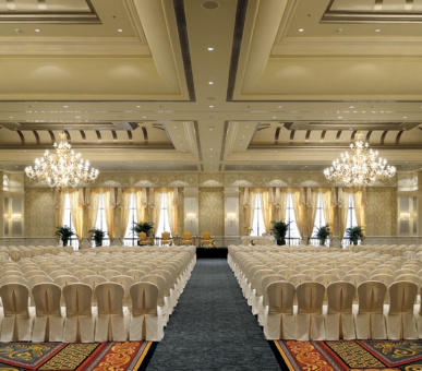 Картинка The Ritz Carlton Abu Dhabi Grand Canal (ОАЭ, Абу-Даби) 6 Фото The Ritz Carlton Abu Dhabi Grand Canal (ОАЭ, Абу-Даби) 6