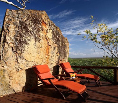 Фото Elsa's Kopje (Кения, Национальный парк Меру) 6