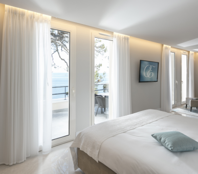 Фото Cap Estel 56