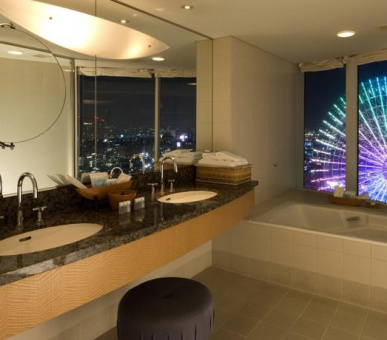 Фото The Yokohama Bay Hotel Tokyu (Япония, Иокогама) 3
