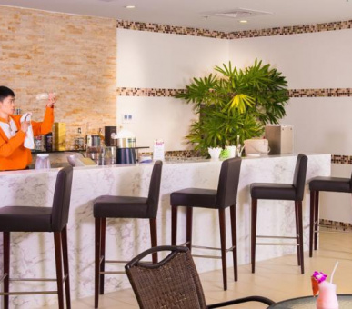 Фото Royal Halong Hotel (Вьетнам, Залив Халонг) 25