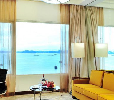 Фото Royal Halong Hotel (Вьетнам, Залив Халонг) 13