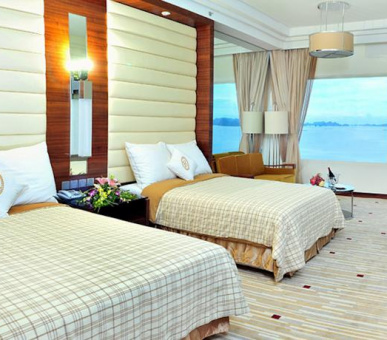 Фото Royal Halong Hotel (Вьетнам, Залив Халонг) 2