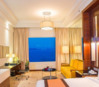 Фото Royal Halong Hotel (Вьетнам, Залив Халонг) 14