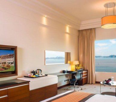 Фото Royal Halong Hotel (Вьетнам, Залив Халонг) 15