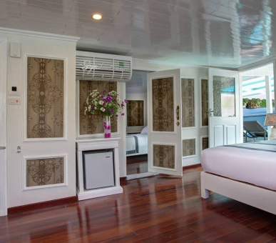 Картинка Signature Halong Cruise (Вьетнам, Залив Халонг) 19 Фото Signature Halong Cruise (Вьетнам, Залив Халонг) 19