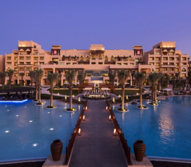 Saadiyat Rotana Resort & Villas