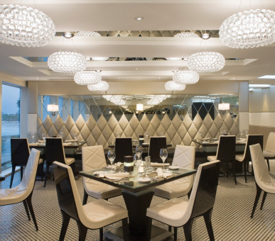 Фото Burj Al Arab (Дубаи, Джумейра) 38