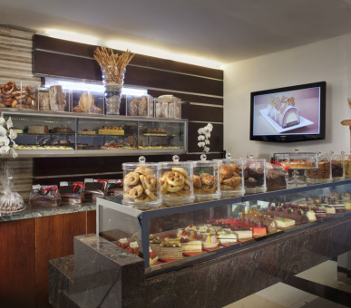 Фото Jumeirah Beach Hotel (Дубаи, Джумейра) 33