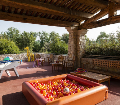 Фото Terre Blanche Hotel Spa Golf Resort (Франция, Туррет-Левенс) 25