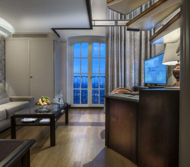 Фото Hotel Villa Florentine (Франция, Лион) 4