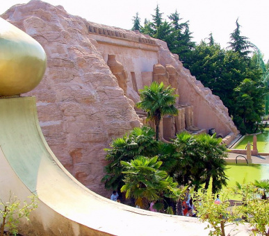 Картинка Gardaland (Озеро Гарда, Парки развлечений) 27 Фото Gardaland (Озеро Гарда, Парки развлечений) 27