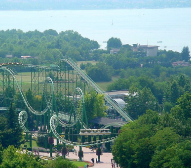 Картинка Gardaland (Озеро Гарда, Парки развлечений) 36 Фото Gardaland (Озеро Гарда, Парки развлечений) 36