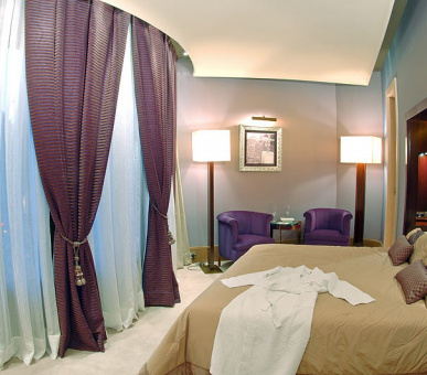 Картинка Casa Fuster (Испания, Барселона) 8 Фото Casa Fuster (Испания, Барселона) 8