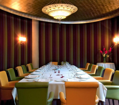 Картинка Casa Fuster (Испания, Барселона) 7 Фото Casa Fuster (Испания, Барселона) 7