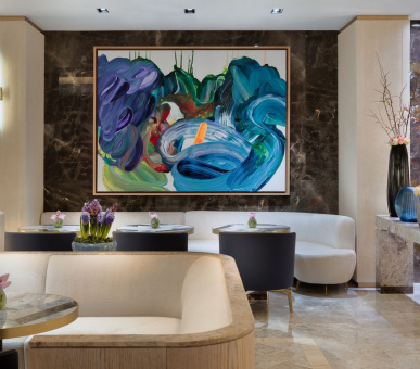 Картинка The One 16 Фото The One 16