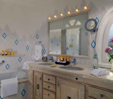 Фото Romazzino (Италия, о. Сардиния - Изумрудный берег) 34