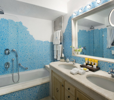 Фото Romazzino (Италия, о. Сардиния - Изумрудный берег) 29