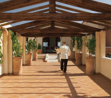 Картинка Colonna Pevero Hotel (Италия, о. Сардиния - Изумрудный берег) 18 Фото Colonna Pevero Hotel (Италия, о. Сардиния - Изумрудный берег) 18