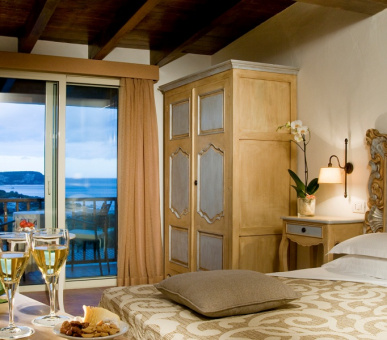 Картинка Colonna Pevero Hotel (Италия, о. Сардиния - Изумрудный берег) 9 Фото Colonna Pevero Hotel (Италия, о. Сардиния - Изумрудный берег) 9