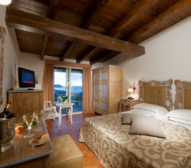 Картинка Colonna Pevero Hotel (Италия, о. Сардиния - Изумрудный берег) 8 Фото Colonna Pevero Hotel (Италия, о. Сардиния - Изумрудный берег) 8